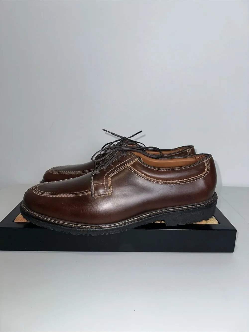 Allen Edmonds pre owned